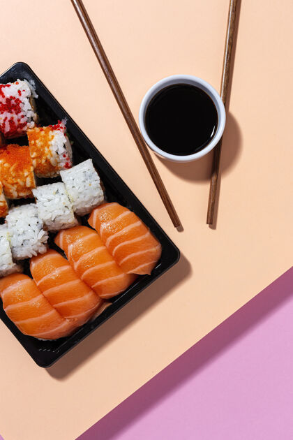 餐日本料理概念分类寿司外卖方框.to海运食物寿司生鱼片日本