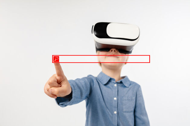 现代孩子指着空的搜索栏与vr眼镜隔离创新3d游戏