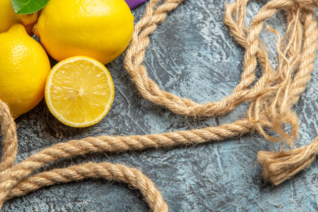 柠檬前视图新鲜柠檬与绳索绳子多汁柠檬