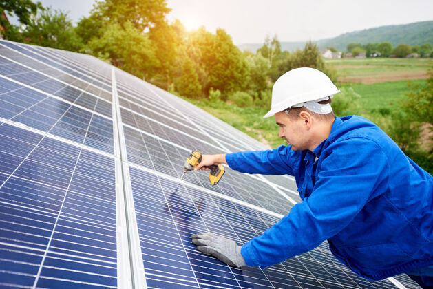 太阳能安装独立太阳能光伏板系统电网朋友商业