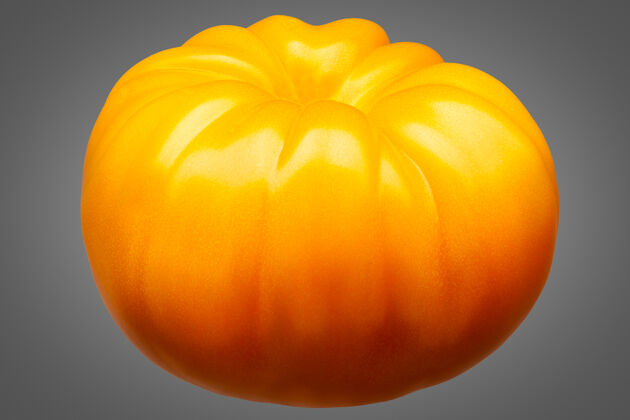 番茄大美味单黄番茄隔离天然成熟的果皮