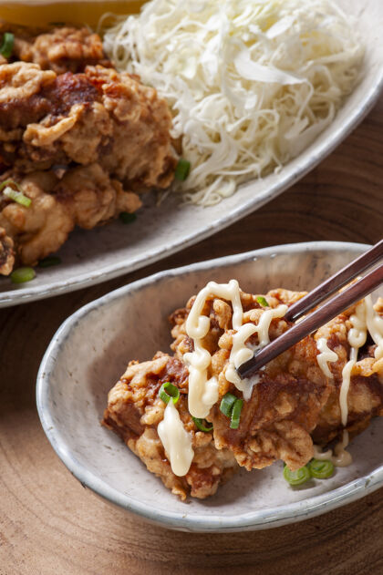 深卡拉奇典型日本炸鸡日本菜日本传统