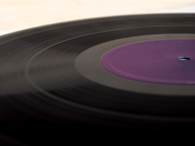 科技黑胶唱片 选择性聚焦流行音频模拟