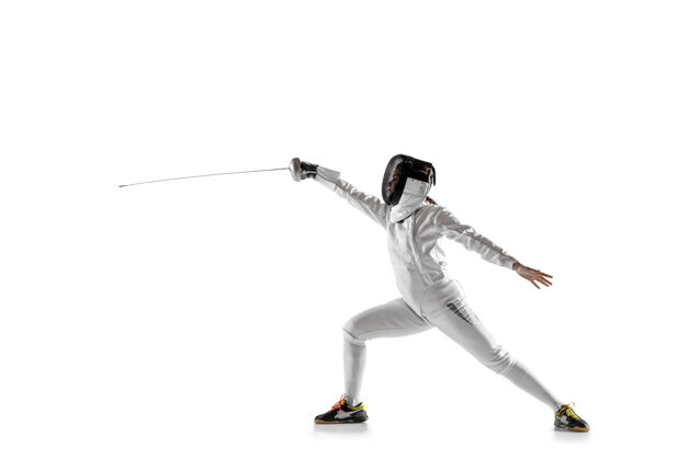 游戏身着击剑服装的少女 手拿剑 背景为白色保护运动击剑手