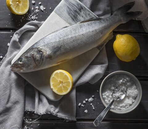 安排生鱼的烹饪安排食品海洋鱼