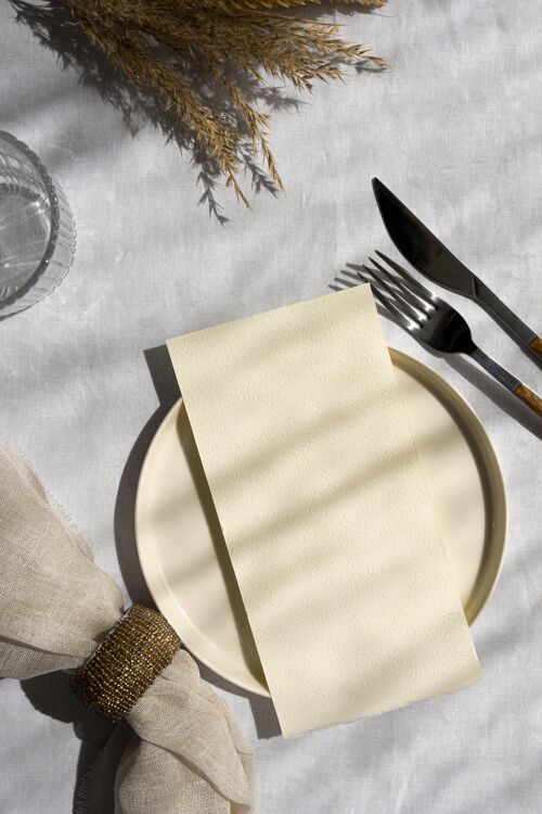 白色最小的白色桌子组合简约烹饪美味