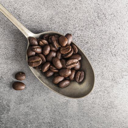 咖啡豆用咖啡豆把银勺子放平咖啡豆扁豆咖啡豆