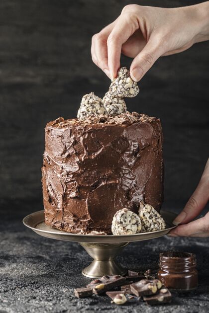 巧克力美味巧克力蛋糕概念正面图蛋糕巧克力蛋糕美食