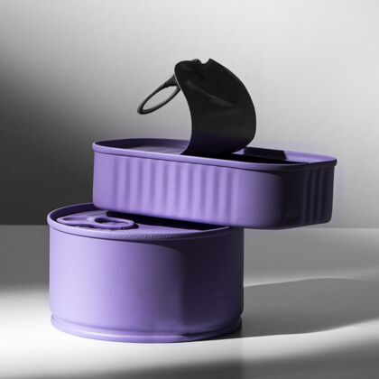 包装正面是一堆紫色的锡罐罐保存锡